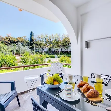 Superbe With Pool Appartement